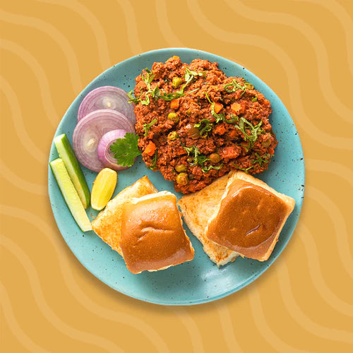 Tawa Masala Tempayy (Tempeh) Keema Pav